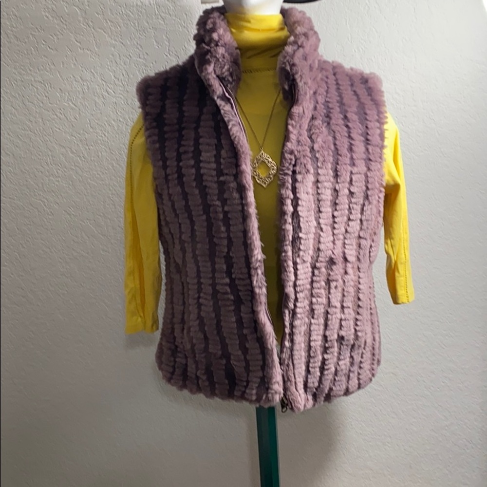 FUDA ~ Super Cute Reversible Faux Fur Zip Up Vest